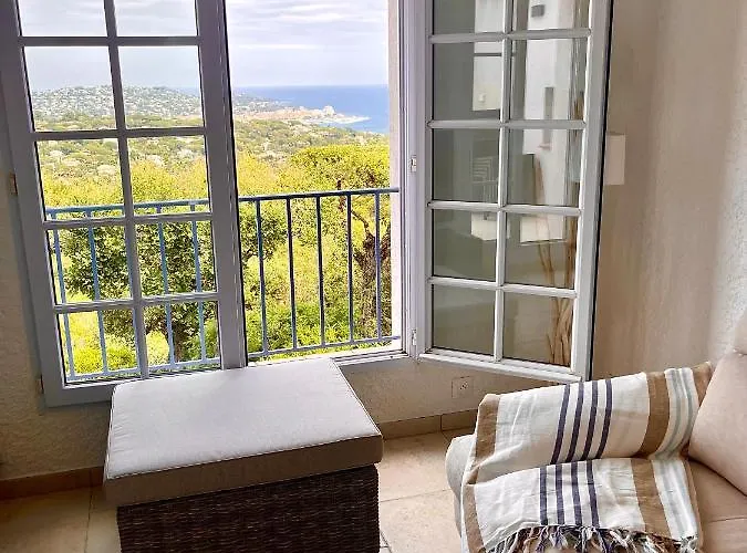 Les Collines Prázdninový dům Sainte-Maxime