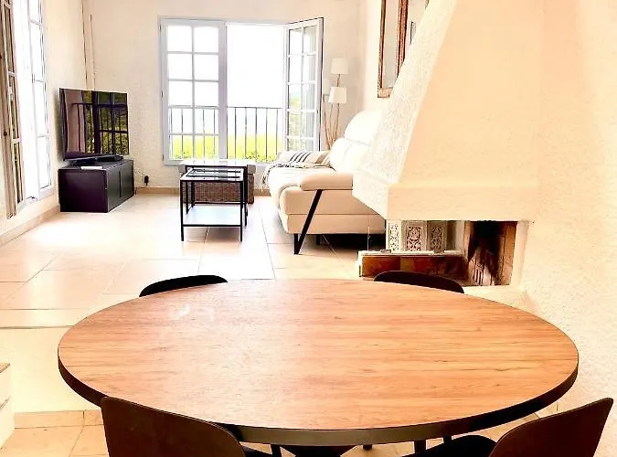 Hébergement de vacances Les Collines *